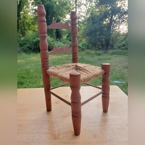 Rare Vintage Wood Ladder Back‎ Quilted nest Seat Doll Teddy Bear Chair.